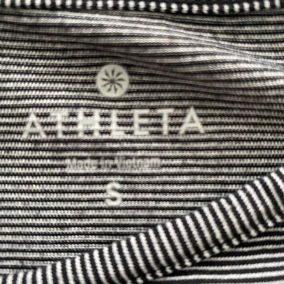Athleta Black White Micro Stripe Shanti Long Sleeve Athleisure Top Shirt Size S‎ - Picture 6 of 16